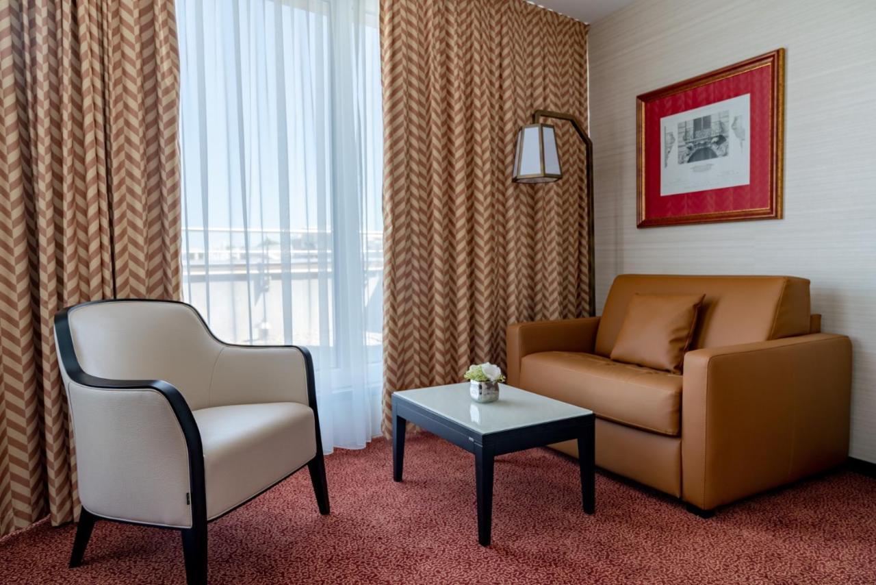Nash Suites Airport Hotel Genf Kültér fotó